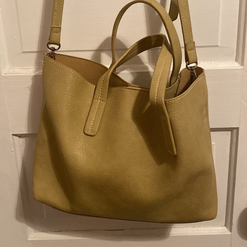 purse - Picture 2 of 2